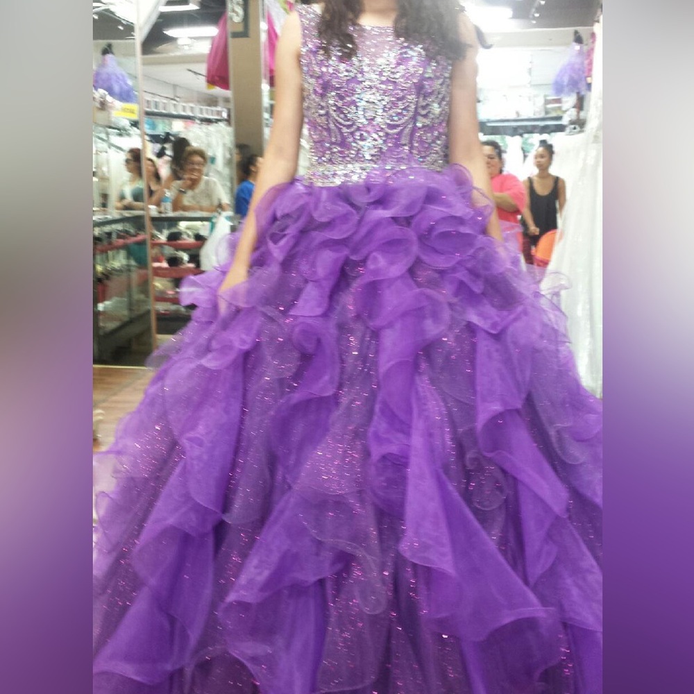 Still Good, Used Only 1 Time Also Can Use For Prom - image 2